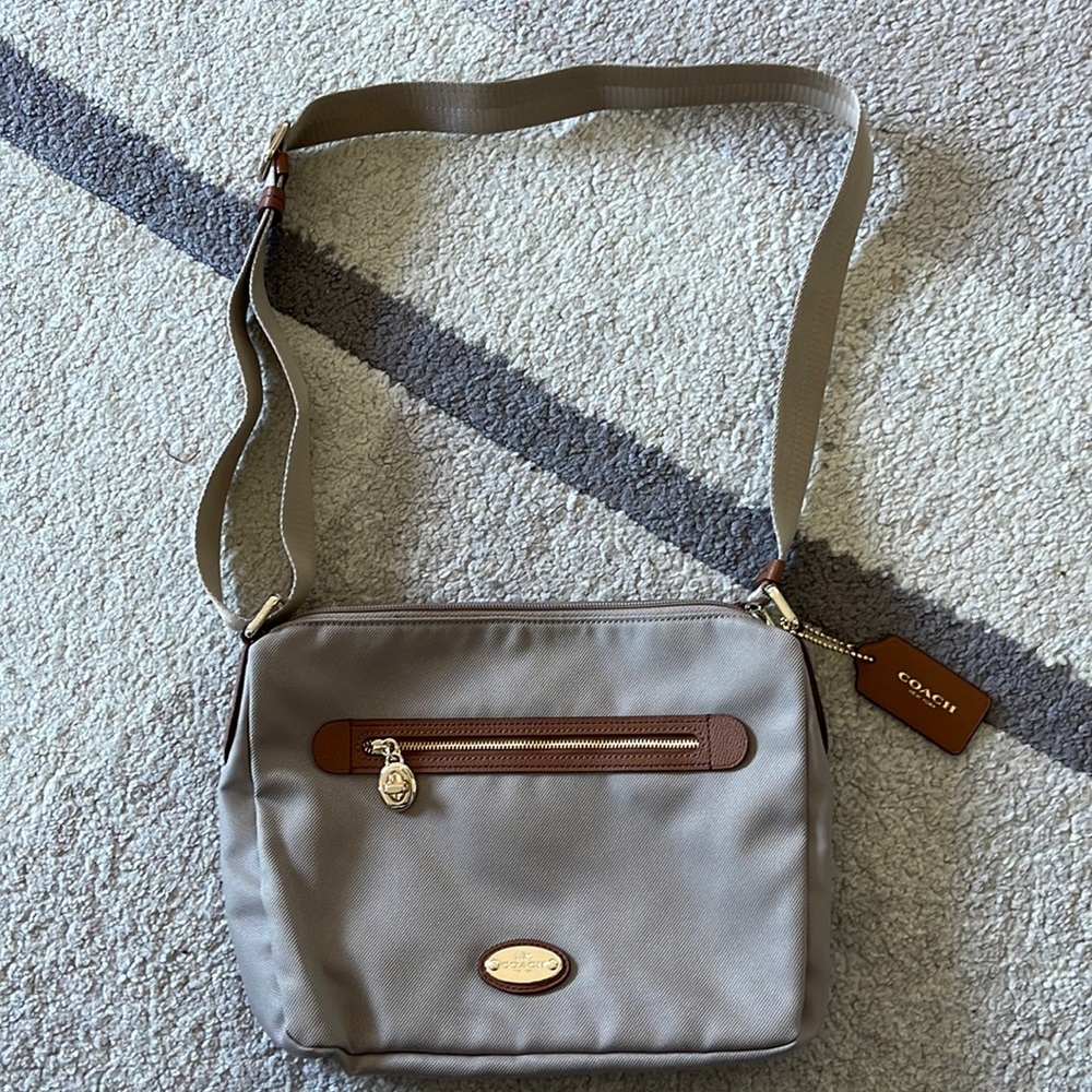 Coach vintage shoulder bag